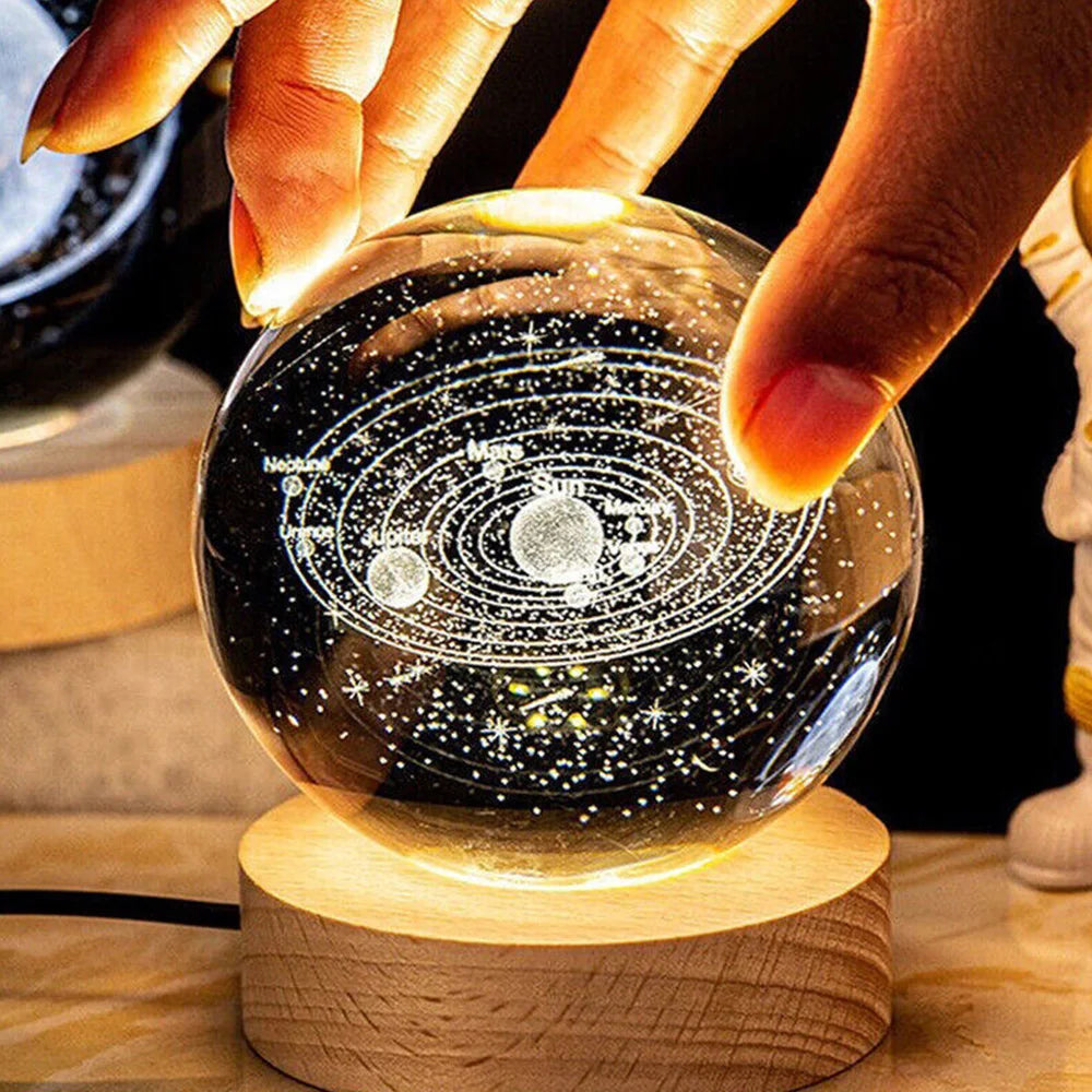 Glowing Crystall Ball Lamp - Enchanting 3D Planet & Moon 